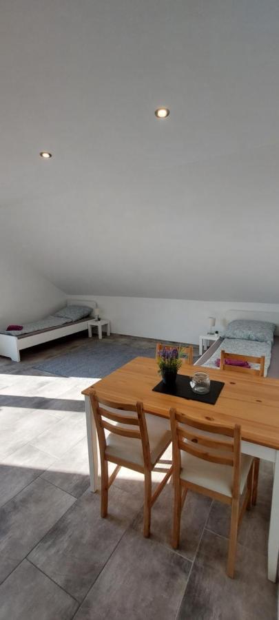 Grosse Tolle 4 Zimmer Ferienwohnung Im Herzen Des Odenwaldes Mörlenbach Extérieur photo